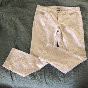 WHBM white and Gray Denim Ankle Pant